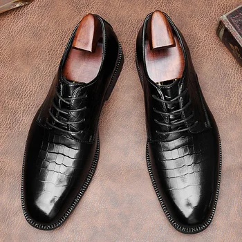 Vysoko Kvalitné Klasické Mužov Šaty Topánky Čierne šnurovacie Kožené Topánky pre Mužov Bod Prst Business Bežné Mužov Formálne Topánky na Svadbu